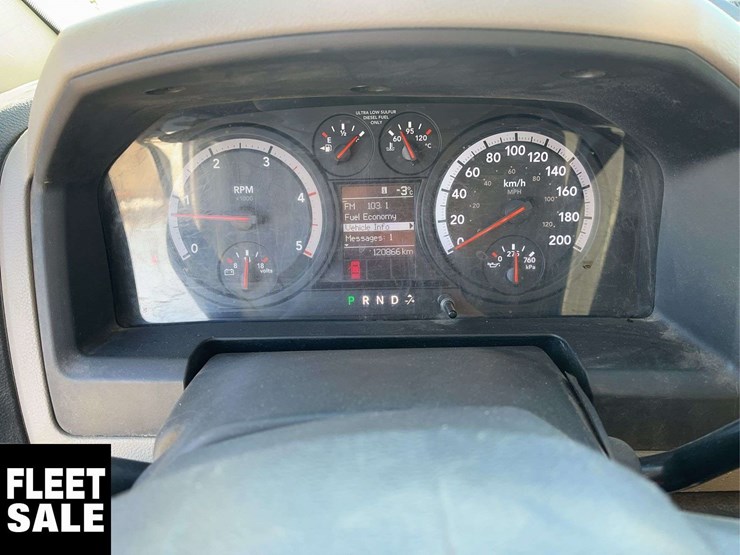 2012-dodge-3500-image-19