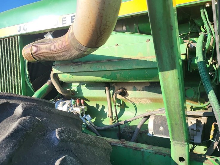 john-deere-7520-image-17