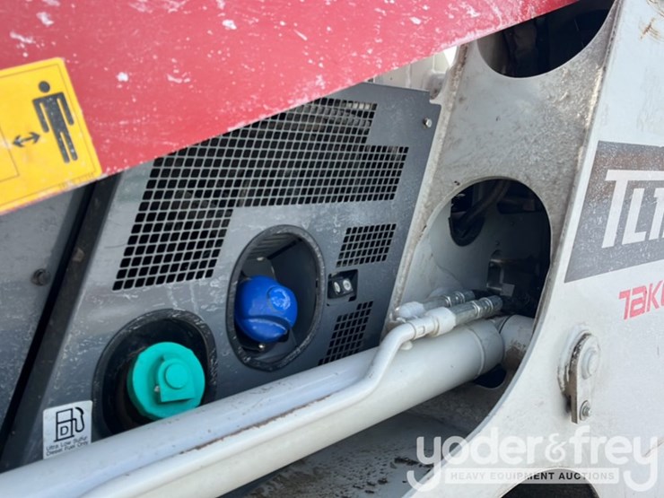 2022-takeuchi-tl12r2-image-32