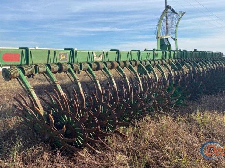 john-deere-400-image-3