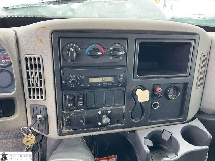 2012-international-4000-image-18