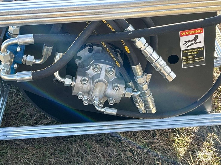 2025-pabreak-hydraulic-vibratory-roller-skid-steer-attachment-image-5