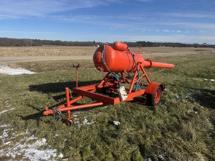 air-powered-pumpkin-cannon-image-2
