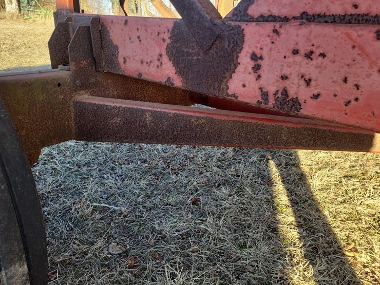 hopper-wagon-w/running-gear-image-33