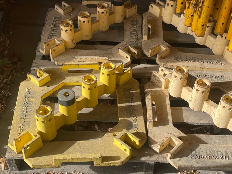 #2286-•-metal-safety-rails-image-4