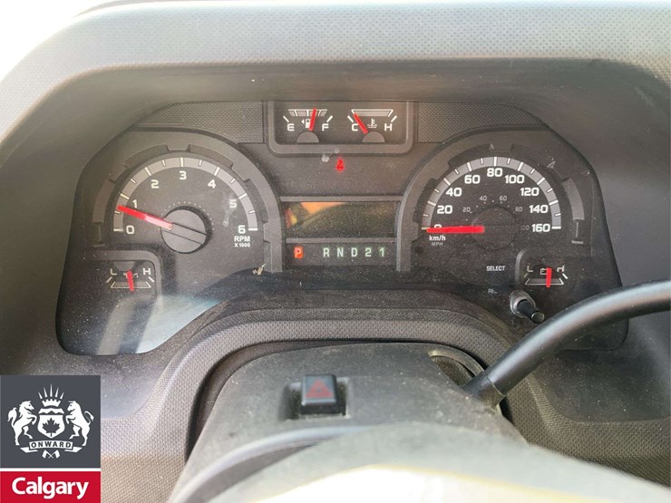 2011-ford-cargo-image-15