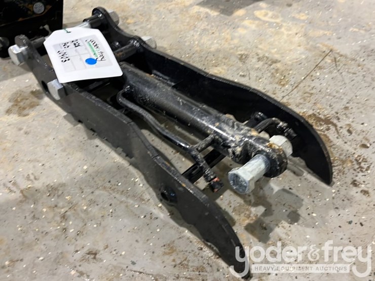 tpm-hydraulic-thumb-to-suit-mini-excavator,-1”-pin-image-2