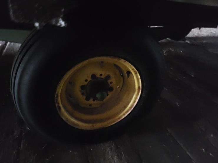 john-deere-1065-image-29