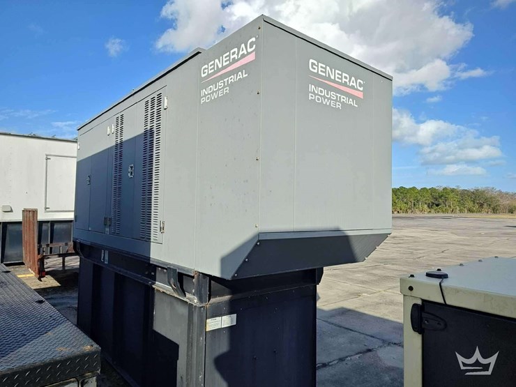 2013-generac-200-kw-image-4