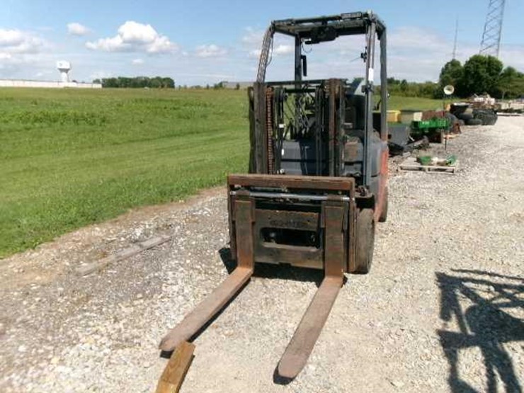 2012-ford-f650-image-6