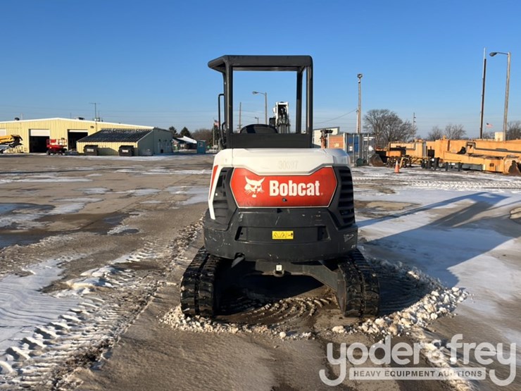2021-bobcat-e35-image-5