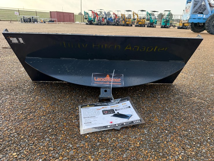 #7919-•-skid-steer-utility-hitch-w/-2"-receiver-image-4