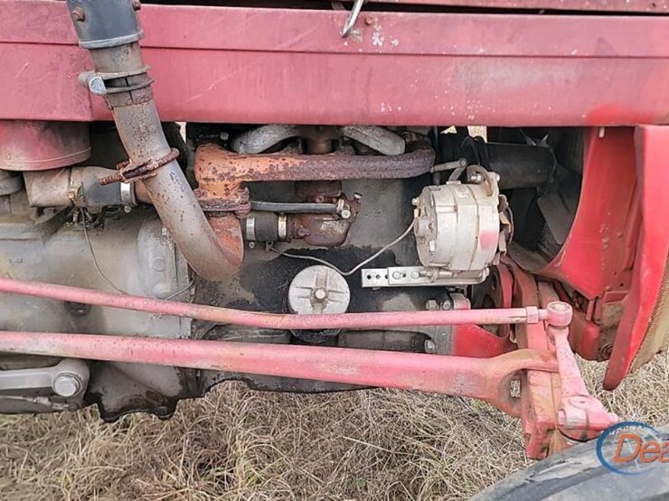 massey-ferguson-135-image-12