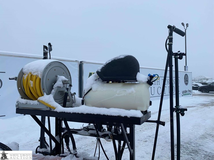 2010-jacobsen-cushman-ds175-image-17