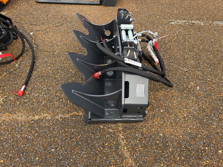 #7944-•-skid-steer-hyd-winch-image-7