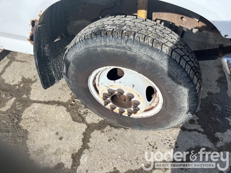 1993-ford-f-super-duty-image-39