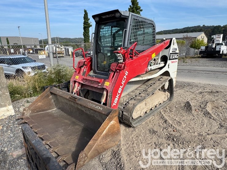 2022-takeuchi-tl12r2-image-1