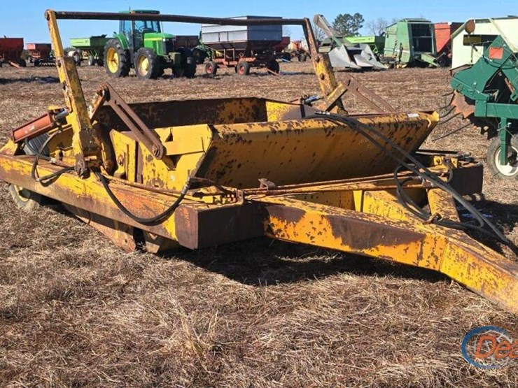 midland-3-yard-dirt-pan-image-3