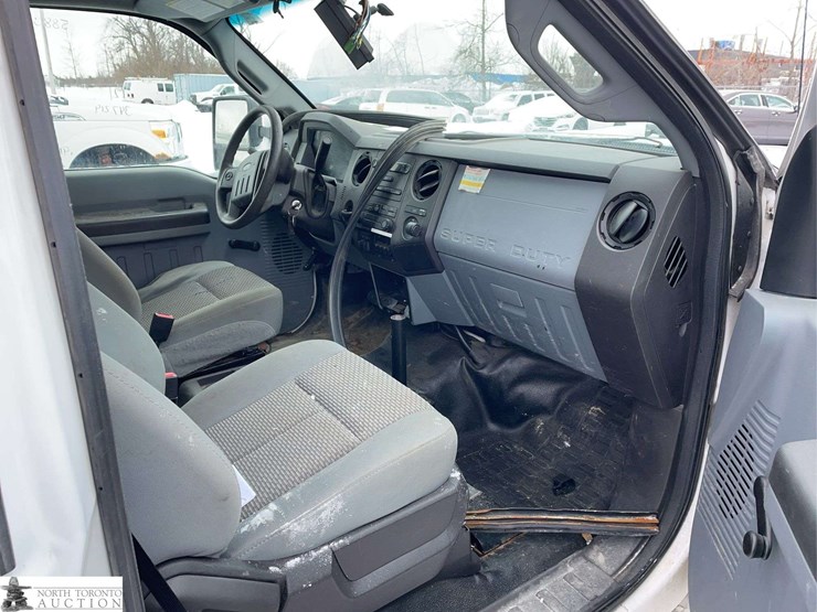 2012-ford-f450-image-21