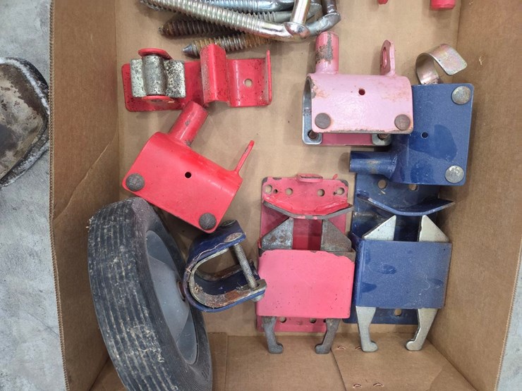 (6)-gate-slam-latches-&-gate-wheel-image-4