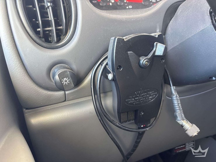 2004-ford-e450-image-10