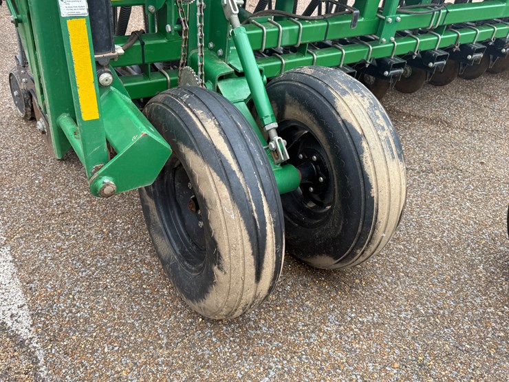 great-plains-2700-image-11