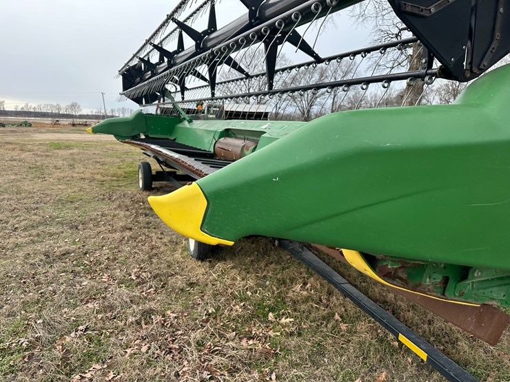 2017-john-deere-630fd-image-22