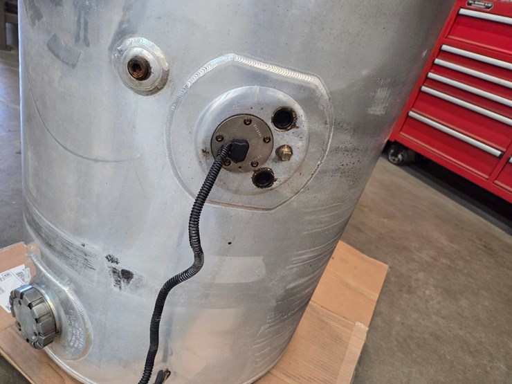 75-gallon-aluminum-fuel-tank-image-7