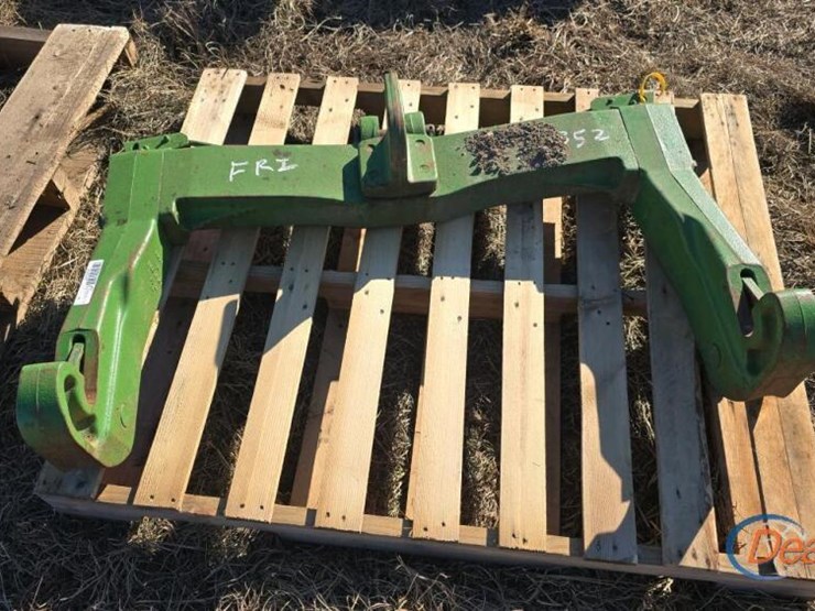 john-deere-c3-quick-hitch-image-1