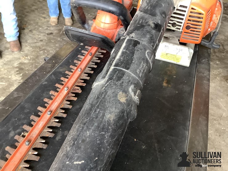 stihl-bg55-leaf-blower-image-9