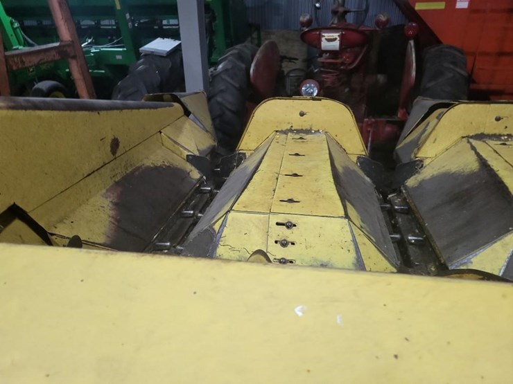 new-holland-974-image-12