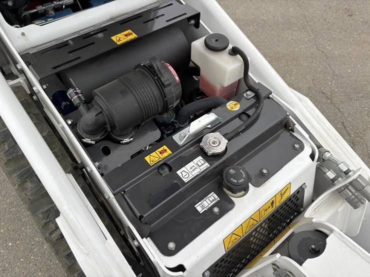 2025-bobcat-mt100-image-16