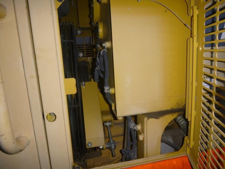 2006-komatsu-gd555-3c-image-40