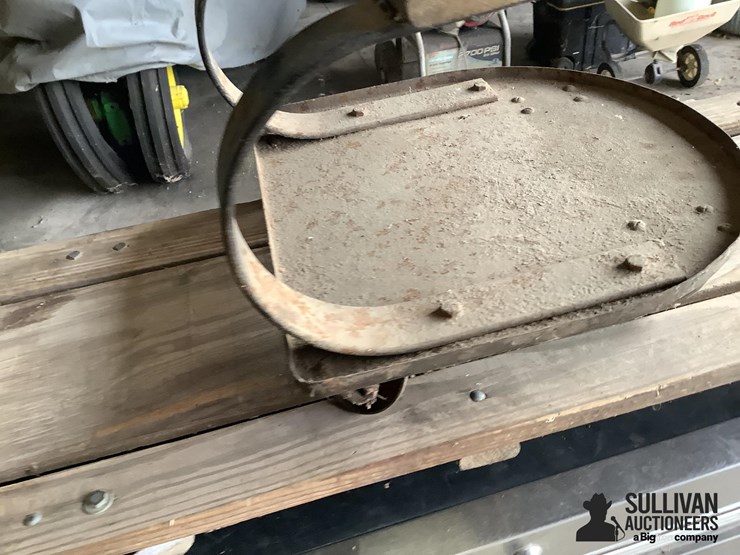 creeper-&-shop-stool-image-9