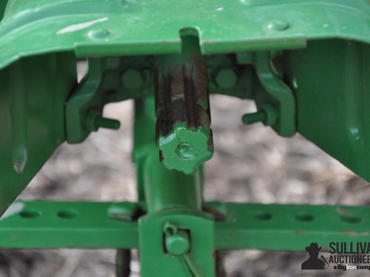 john-deere-b-image-14