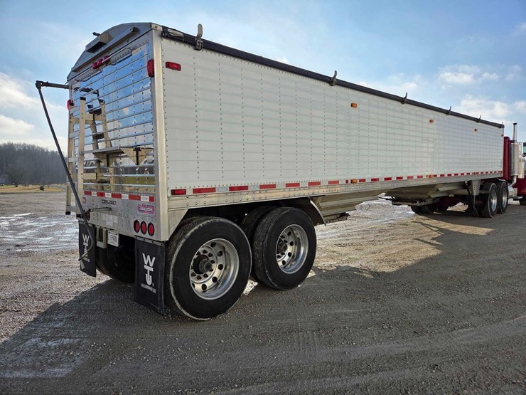 2011-wilson-hopper-bottom-image-29