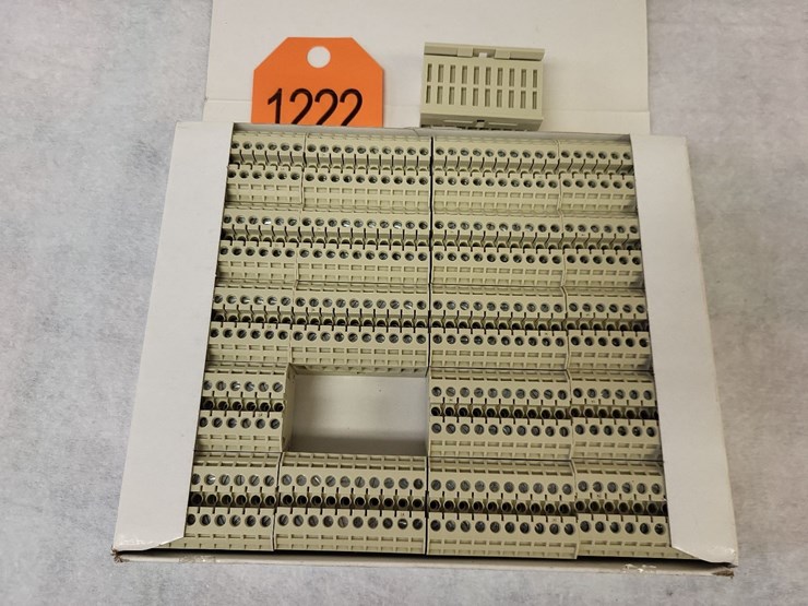 (20)-siemens-din-rail-10-space-connector-blocks---tag-#1222-image-4