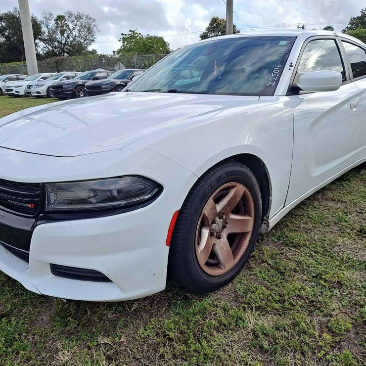 2017 Dodge Charger Sedan