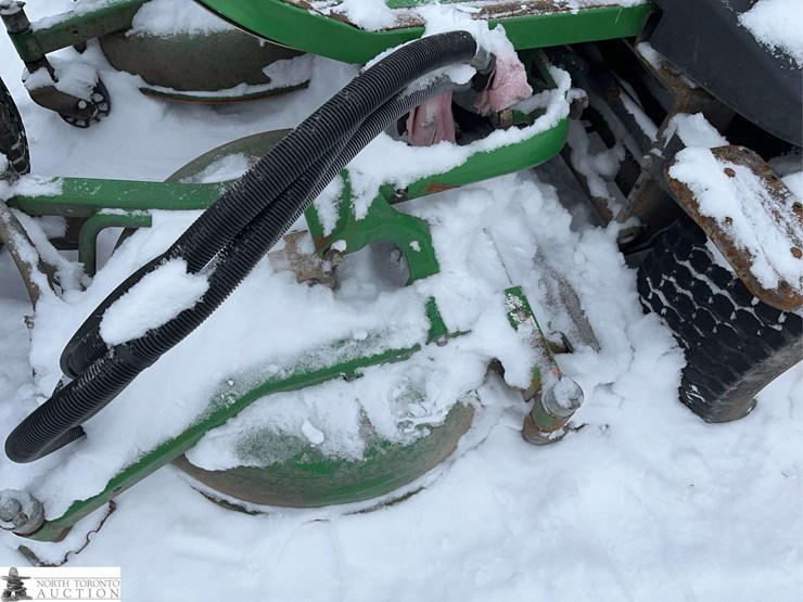 2013-john-deere-7400-image-19