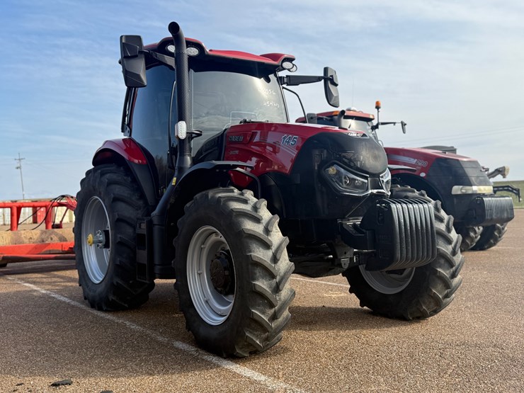 case-ih-145-image-37
