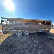 2015 GOOSENECK 24 ft