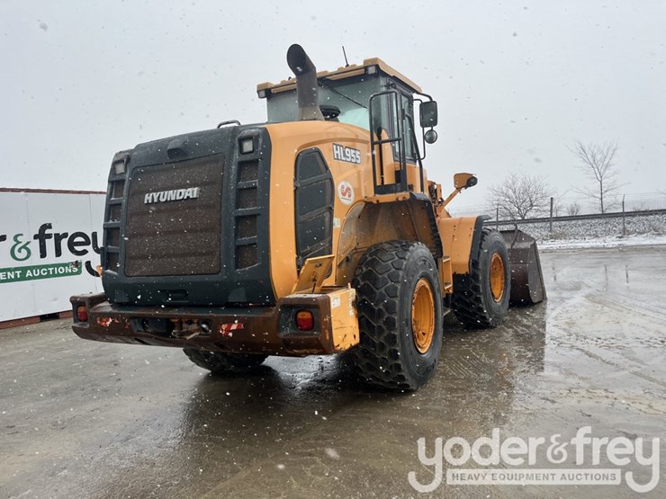 2016-hyundai-hl955-image-6