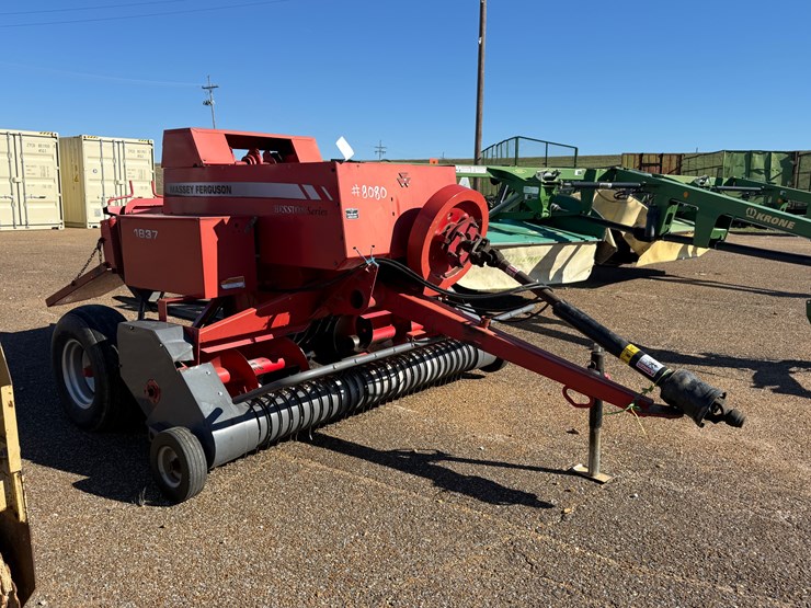 massey-ferguson-1837-image-1