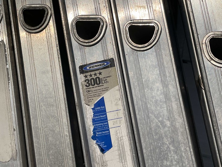 #2778-•-aluminum-extension-ladder-image-7