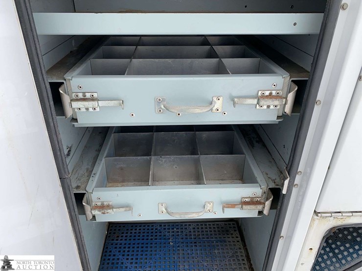 2013-ford-f450-image-24