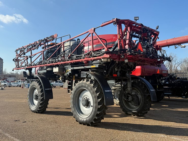 2019-case-ih-patriot-2250-image-5