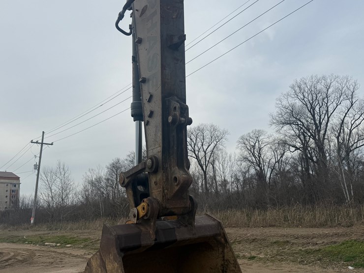 volvo-ec330-image-29