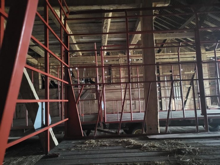 meyer-kicker-wagon-w/unverferth-rge10-running-gear---tag-#1113-image-29