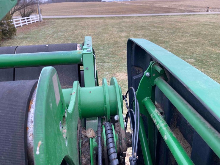 mchale-750-v6-round-baler,-image-43