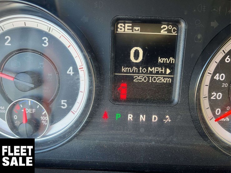 2014-ram-5500-4x4-s/a-bucket-truck-image-22